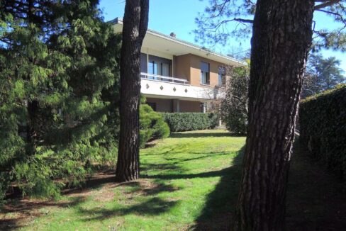 Villa singola con giardino Gallarate Cedrate