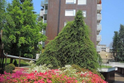 Attico in residenza con parco e piscina Gallarate