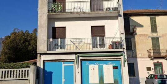 Intera palazzina Casciago